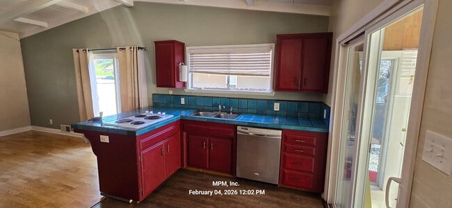 Photo - 2 bedroom 2 bath w bonus room