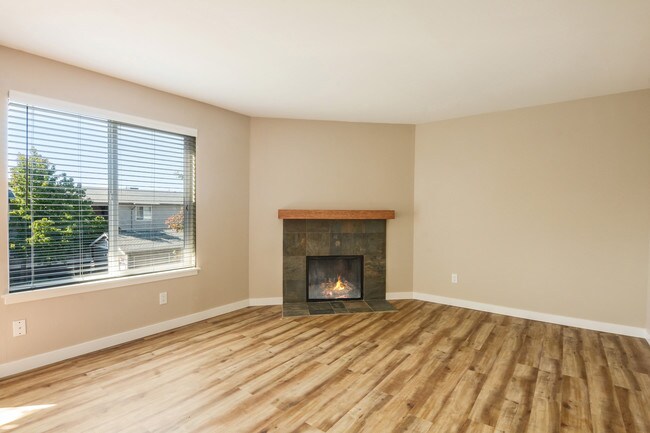 Photo - Sunset Shores Apartments