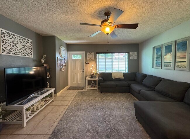 Photo - 2615 SW Natura Ave Casa