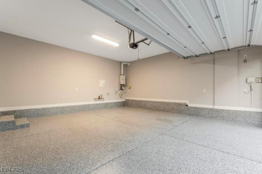 Photo - 660 Clowder Spring Way