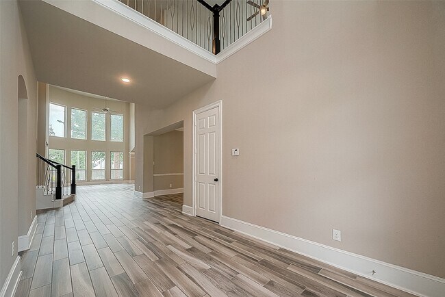 Photo - 115 N Winter Sunrise Cir