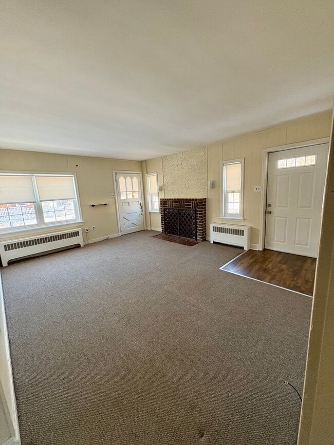 Photo - 418 N Ogle Ave