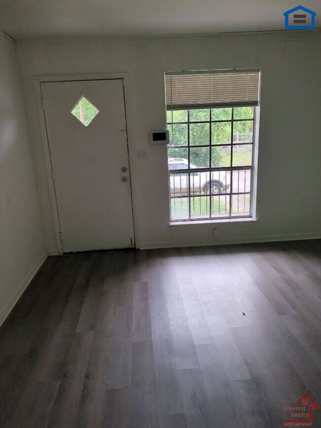 Photo - 3518 Ohls Ave Unit B