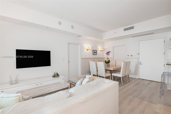 Photo - 50 South Pointe Dr Unit 1804