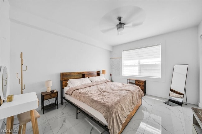 Photo - 1024 Mainsail Dr Unit 512