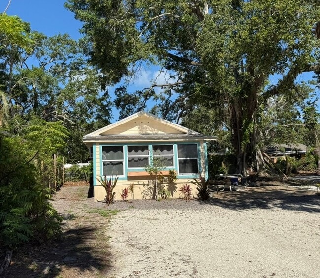 Photo - 1 Bedroom 1 Bathroom with WD