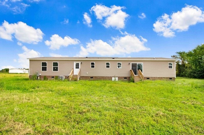 Photo - SPACIOUS 4 BR | 3 BA HOME W/ PLENTY OF PRI...