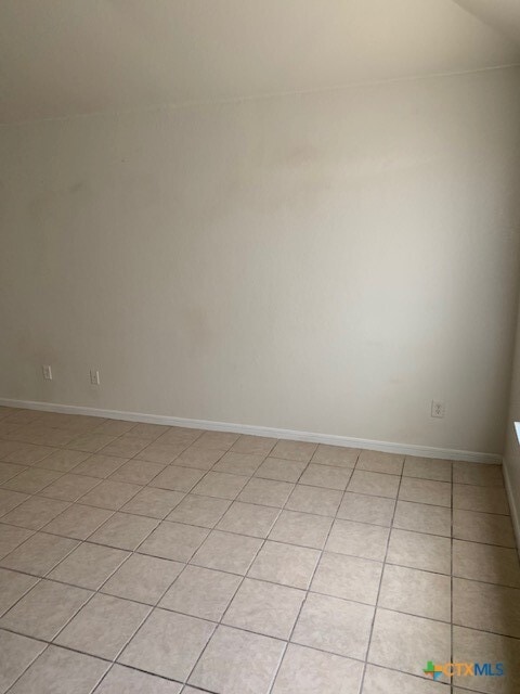 Photo - 811 York Ave