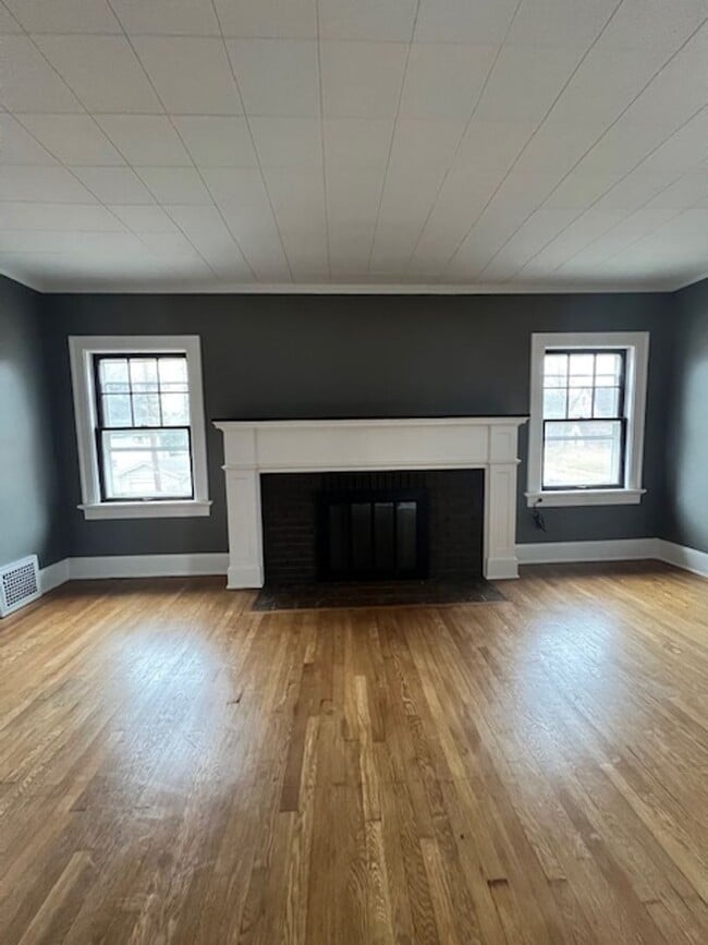 Photo - 356 18th St NW Unit 1