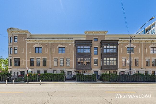Building Photo - 127 E 18th-TH