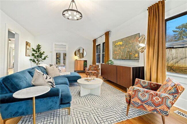 Photo - 325 S Washington Ave