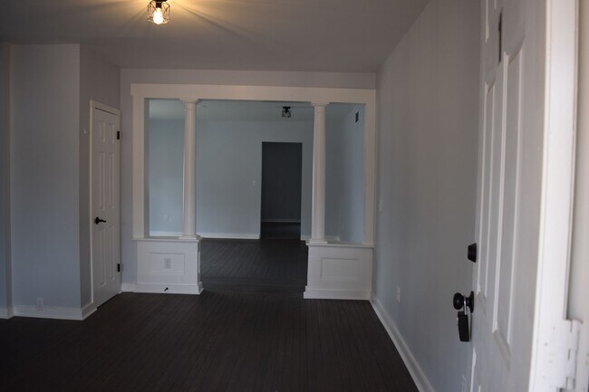315 Voorheis St