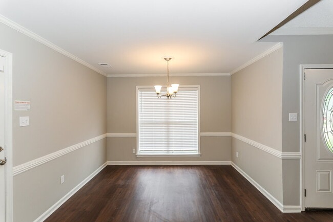 Photo - 5896 Pipers Green Ln