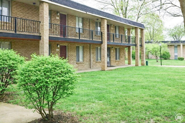 Tall Oaks