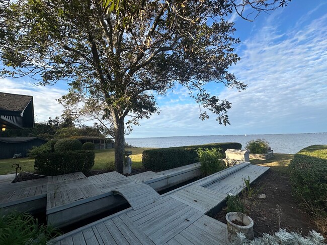 Spectacular Soundfront Home in Manteo - 3 ... - Spectacular Soundfront Home in Manteo - 3 ...