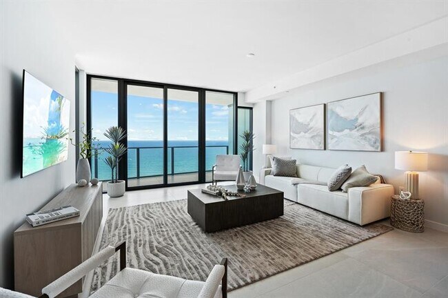 Photo - 1116 N Ocean Blvd Unidad 1606