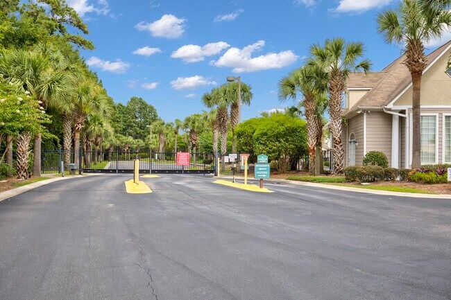 Photo - 9734 Leyland Dr