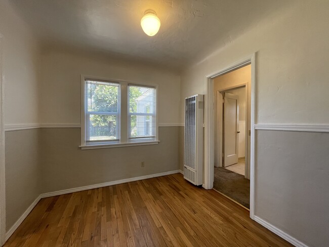 Photo - 568 E 9th Ave House