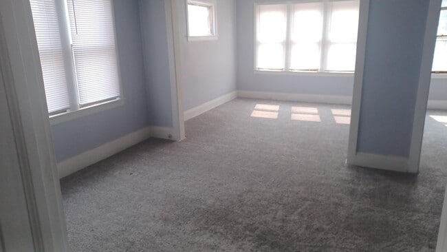 Photo - 4305 Sheridan Rd Unidad ALL UTILITIES INCLUDED