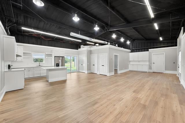 Building Photo - 140 Caddo Trail