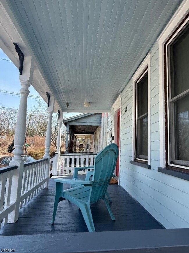 Photo - 19 Sylvan Pl