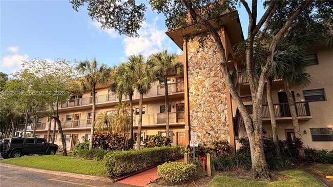 Photo - 6090 N Sabal Palm Blvd Unit 311