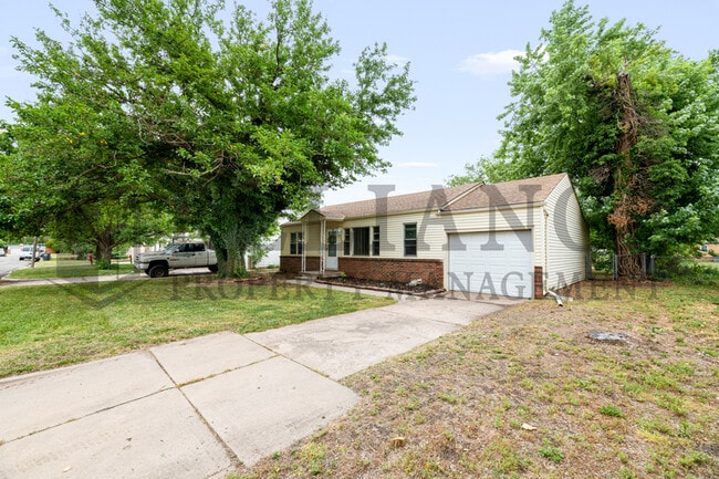 Photo - 2309 W Graber St