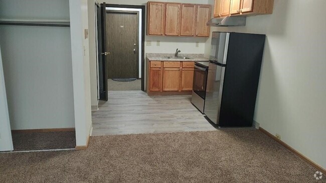 Building Photo - Washington Square Rental