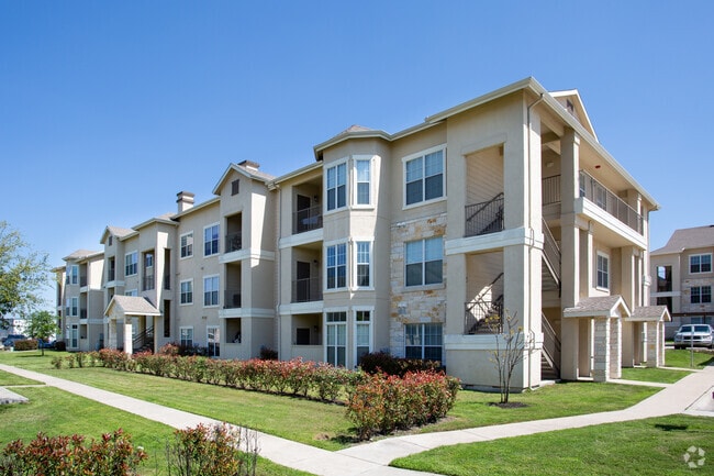 Riverhorse Ranch Apartments II