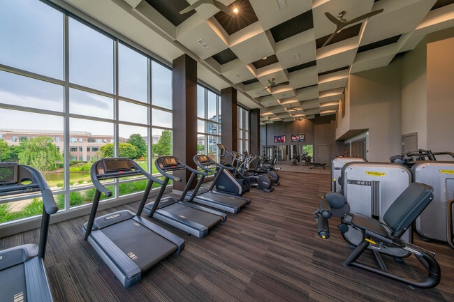 TheEmerson_INT_Amenity_Gym_Oct2024