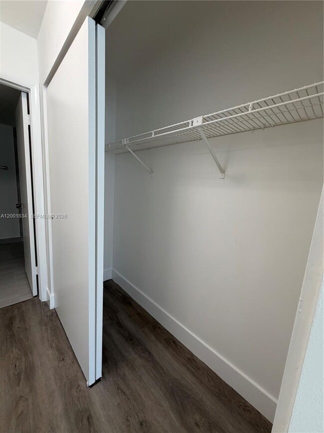 Photo - 200 Lakeview Dr Unit 102