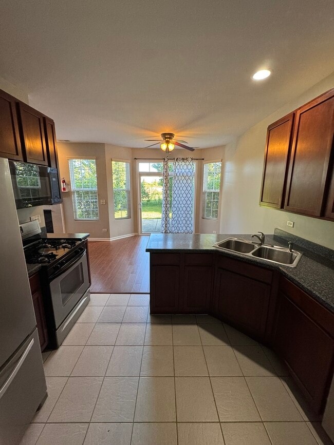 Photo - 1401 Millbrook Dr