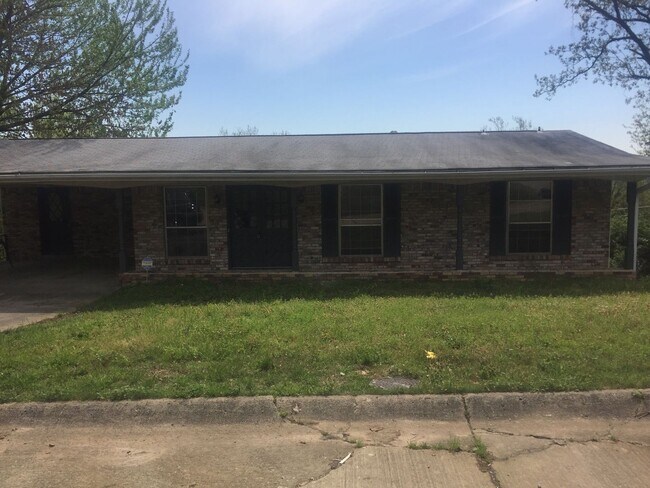Building Photo - 408 Sierra Madre Dr