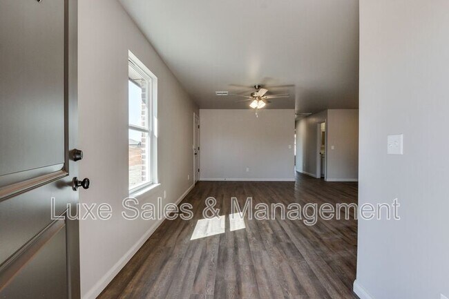 400 Keiths Wy