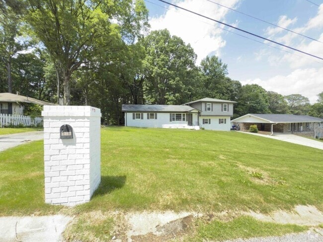 Building Photo - 4307 Parkview Dr Rental