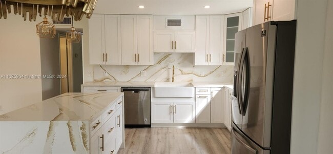 Building Photo - 151 SW 134th Way Unit #214N Rental