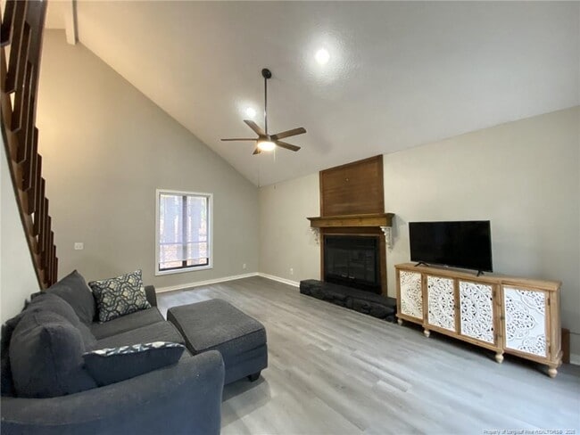 Photo - 314 Watergap Dr