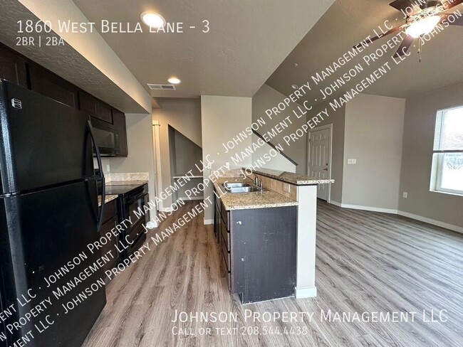 Photo - 1860 W Bella Ln Unit 3