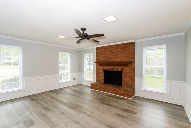 Photo - 158 Stone Mill Dr