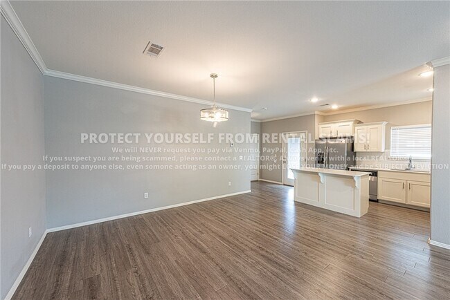 1271 N Corsica Dr