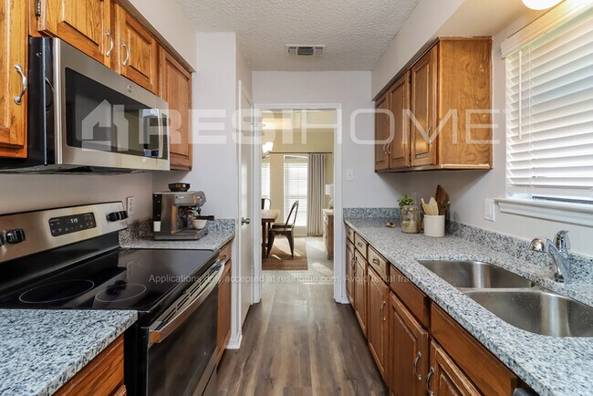 Photo - 7737 Los Gatos Drive