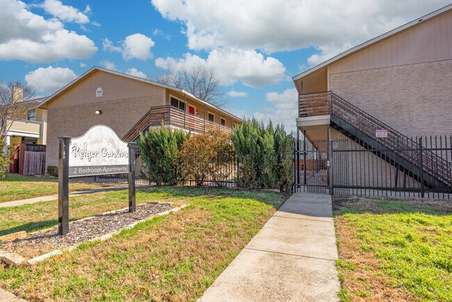 Building Photo - 5414-5418 Reiger Ave, Dallas TX Unit 7