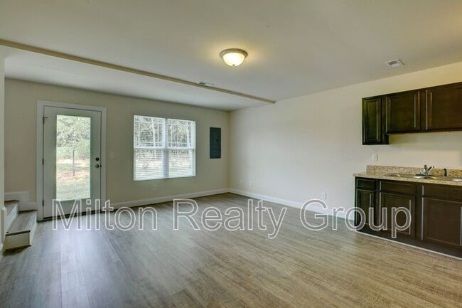 Photo - 35 River Stancil Dr