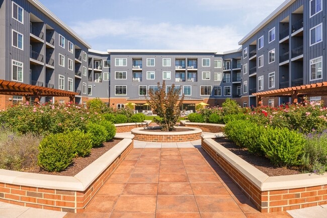 Photo - Icon Riverwalk 55+ Active Adult Apartment ...