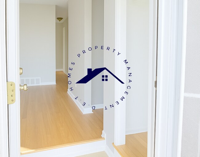 Photo - 20053 Griggs St