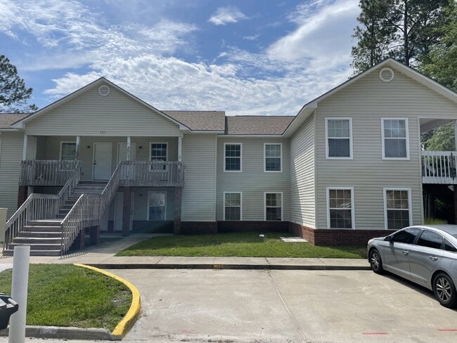 Building Photo - Apartment for Rent Unit B