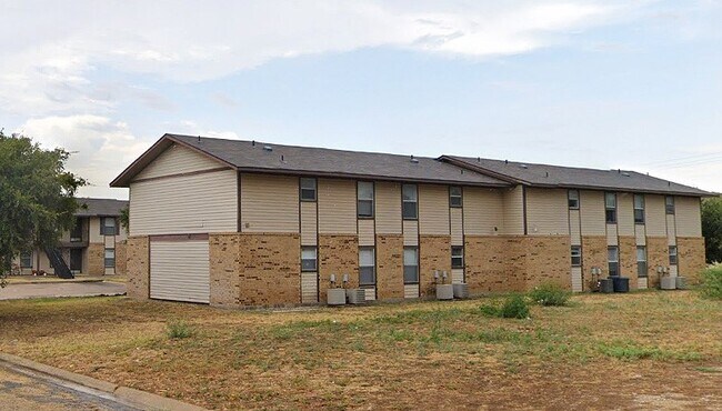 Photo - 101 Deerwood Dr