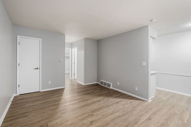 Photo - 558 Riverview Dr Unidad C