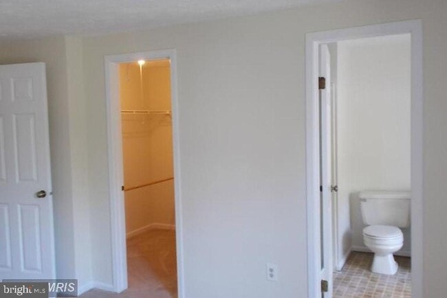 Photo - 16198 Henderson Ln