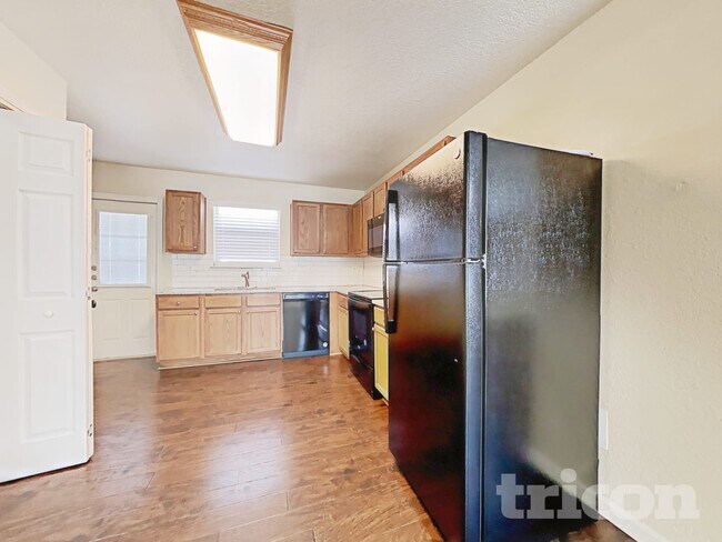 Photo - 9607 Kennebec Way